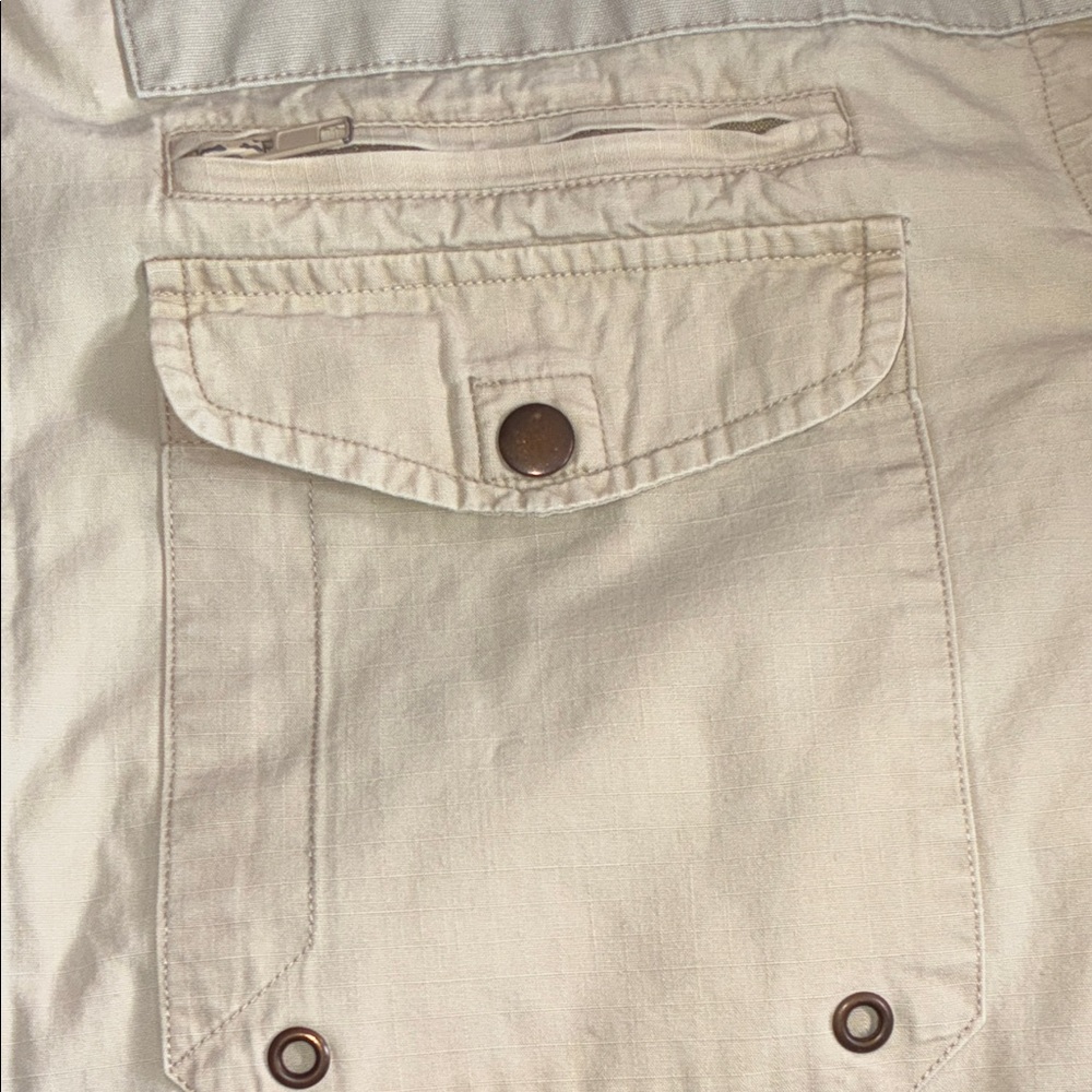 Lightweight Men's Shirt Jacket in Cream - Picture 8 of 10